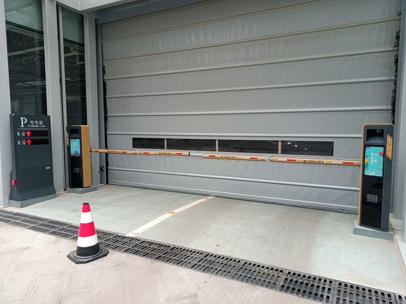 保定深圳園創(chuàng)投中心項(xiàng)目 (5).jpg